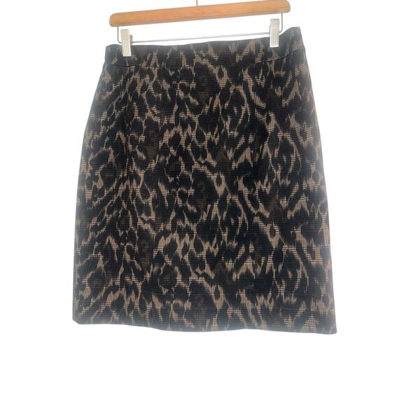 ✨Tahari Animal Print Pencil Sz 12 Skirt✨ - Picture 4 of 8